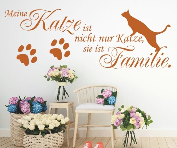Wandtattoo Spruch | Meine Katze ist nicht nur Katze, sie ist Familie. | 6 | ✔Made in Germany  ✔Kostenloser Versand DE