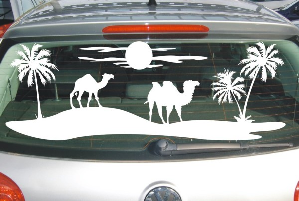 Aufkleber mit Landschaft in der Wüste | Kamele laufen unter Palmen. | ✔Made in Germany  ✔Kostenloser Versand DE